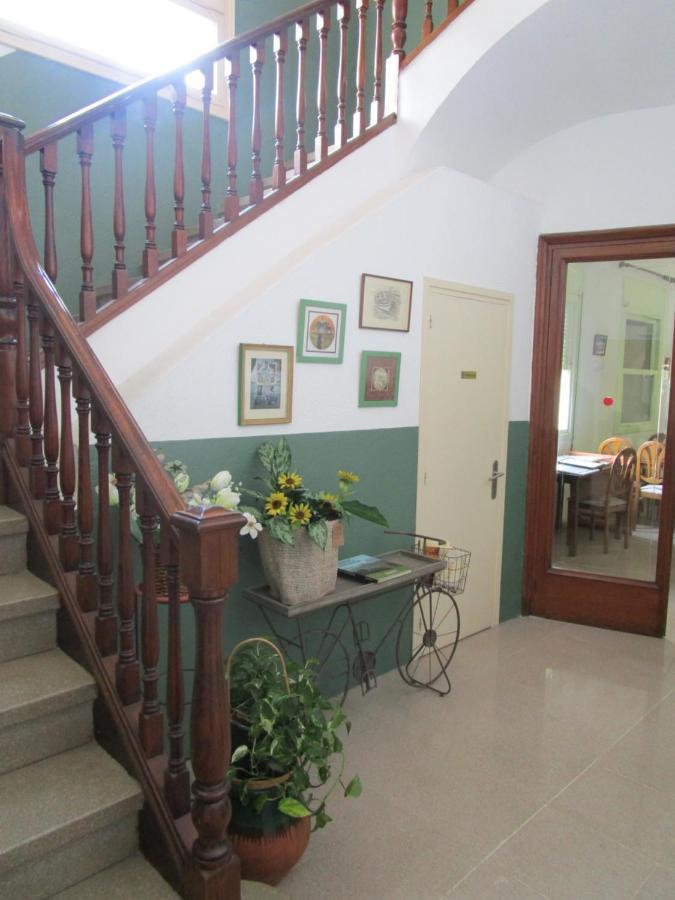 Hotel Apartaments Gesoria Porta Ferrada سان فيليو ذي غيشولس المظهر الخارجي الصورة