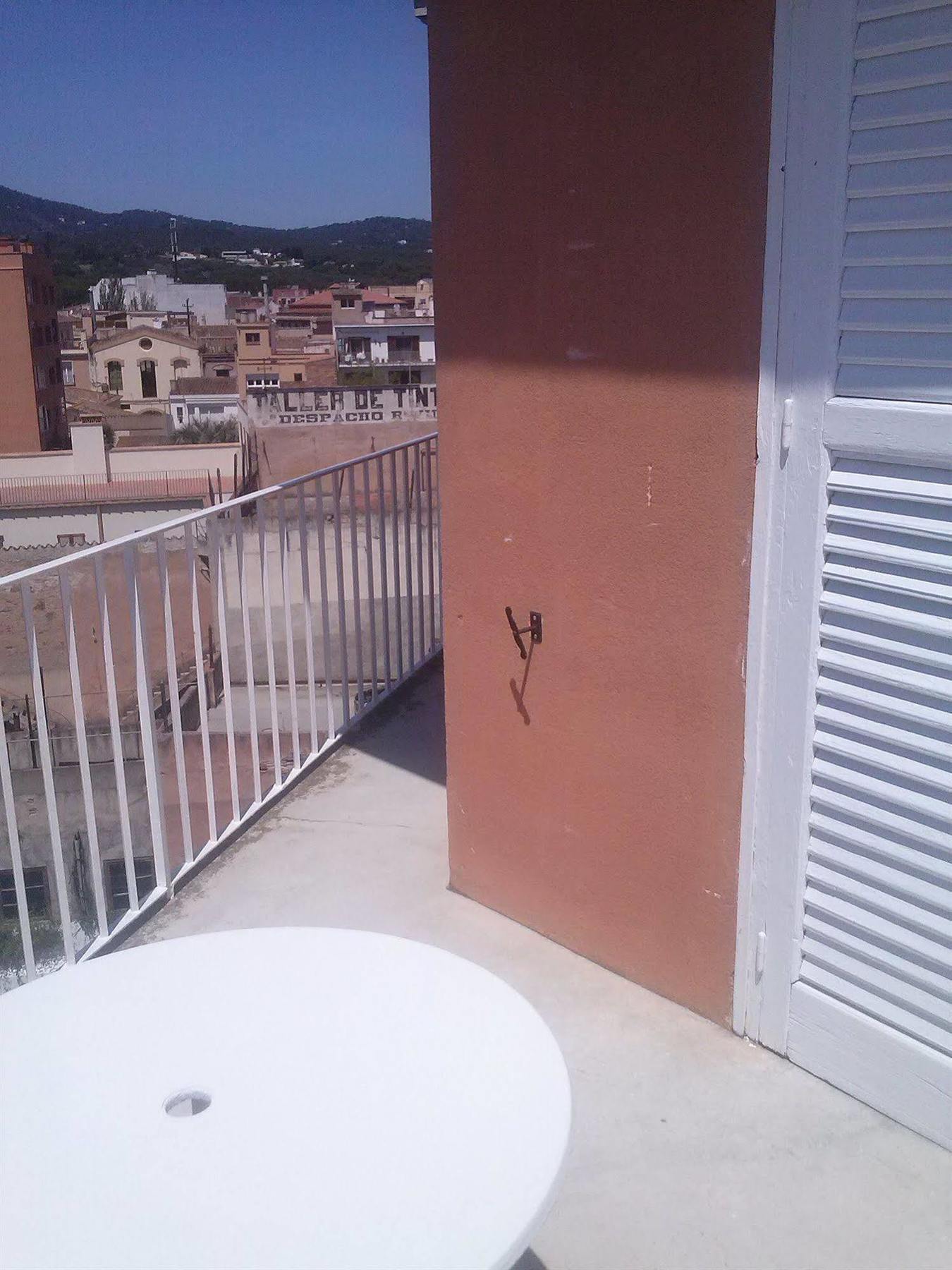 Hotel Apartaments Gesoria Porta Ferrada سان فيليو ذي غيشولس المظهر الخارجي الصورة